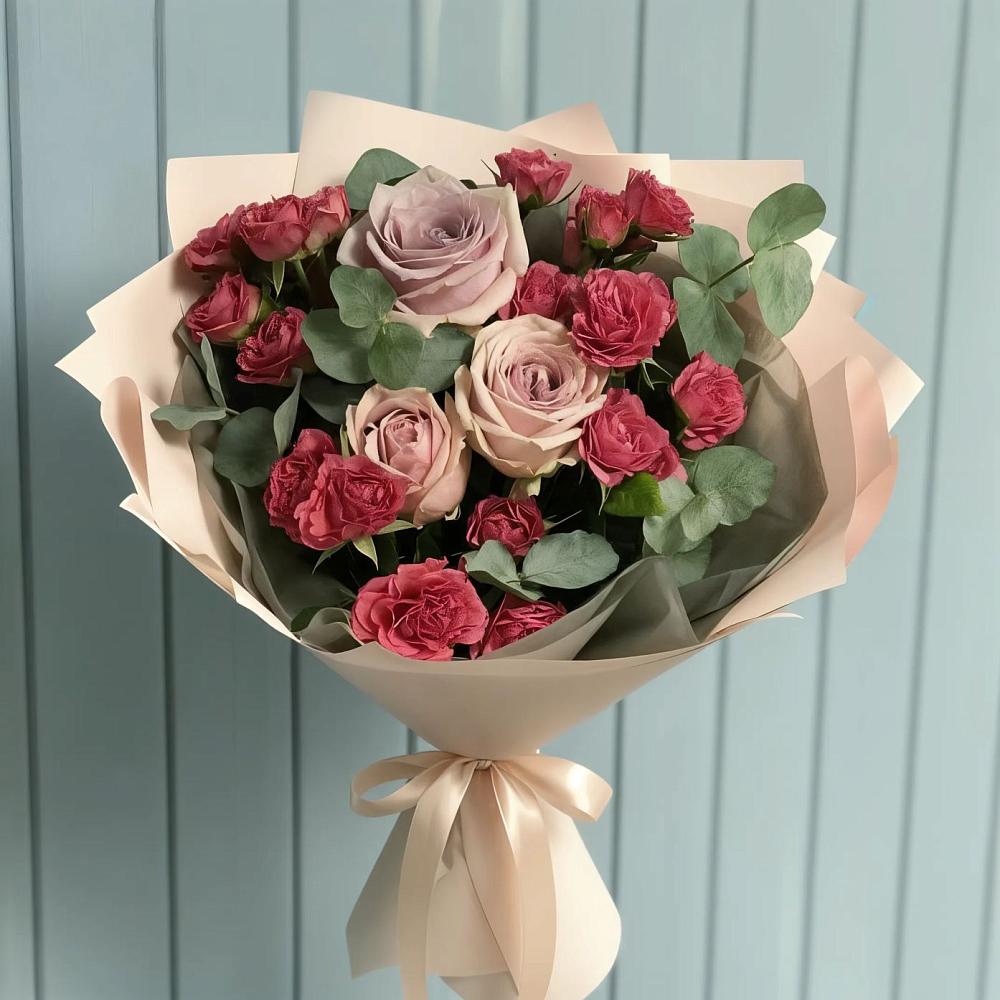 Букет цветов из: Гвоздики и Розы в Болотном