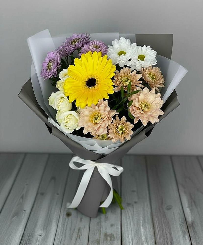 Букет цветов из: Розы, Герберы и Хризантемы в Болотном