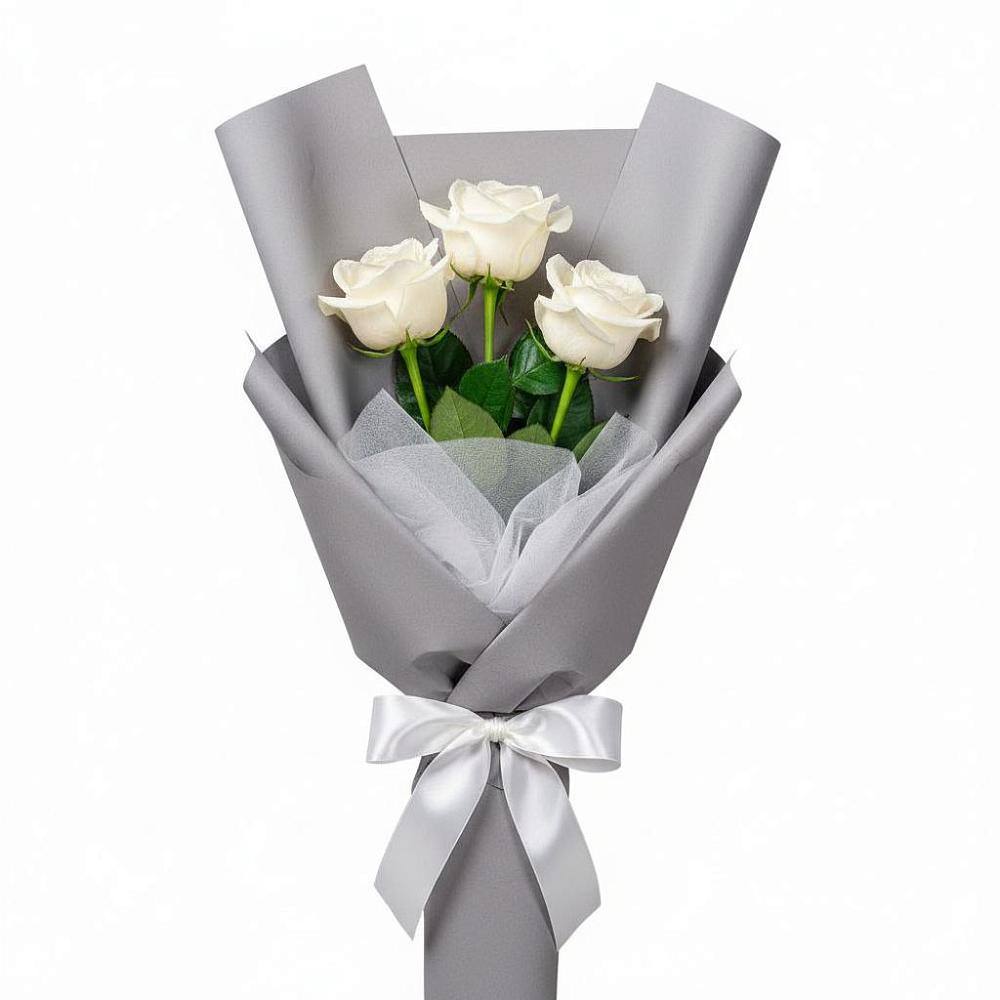 Букет 3 белые розы в Болотном