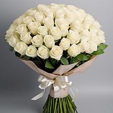 Букет 101 беля роза Белоснежка в Болотном