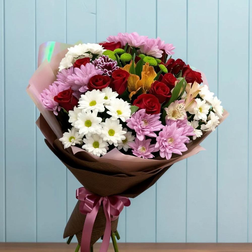 Букет цветов из: Розы, Хризантемы и Альстромерии в Болотном