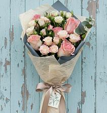 Букет цветов из:  Розы в Болотном