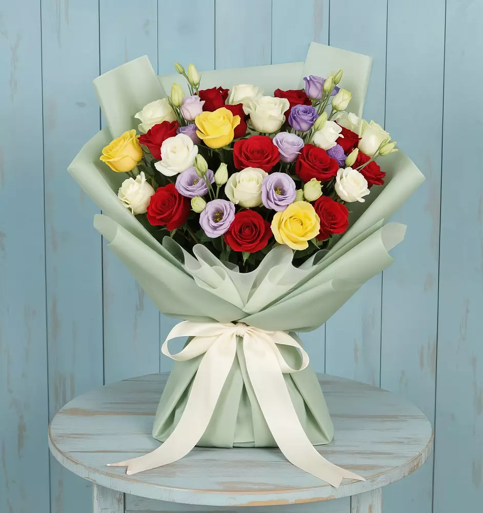 Букет цветов из: Розы в Болотном