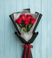 Букет цветов из:  Розы в Болотном